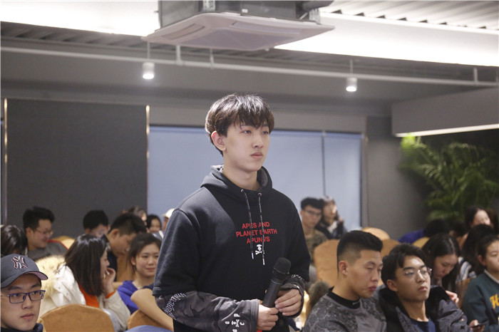 新聞播報