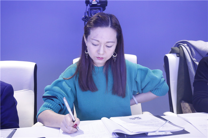 新聞播報