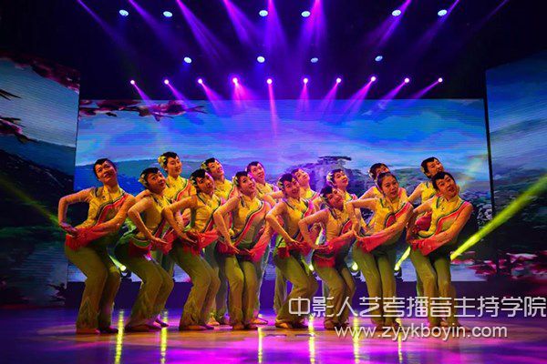 山東藝術學院與曲阜師范大學新年聯歡晚會上的節目
