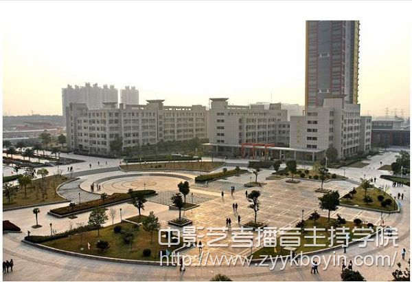 浙江傳媒學院俯視圖.jpg
