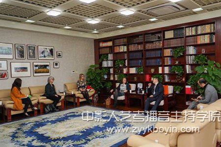 英國大學校長訪問浙江傳媒學院